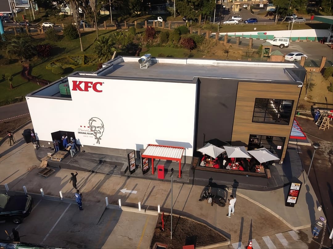 KFC Restaurant — Exterior